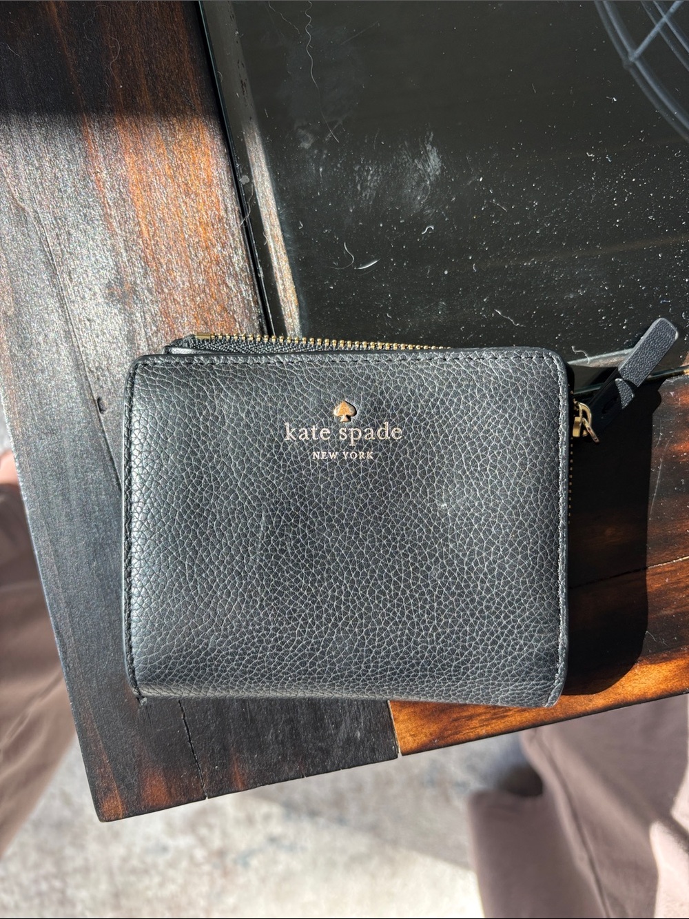 kate spade Black Pebbled Leather Zip Card Wallet with Gold Logo